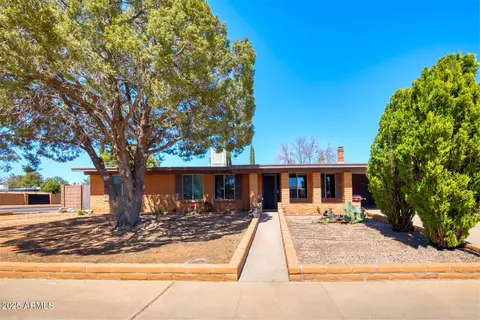 3611 Blackbird Dr, Sierra Vista, AZ 85635