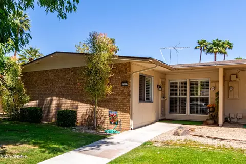 17617 N 105th Ave, Sun City, AZ 85373