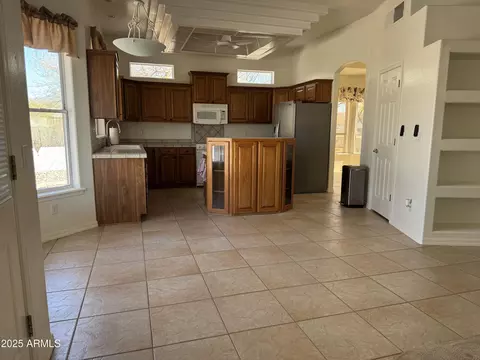 7636 E Coronado Rd, Mesa, AZ 85207 photo 9