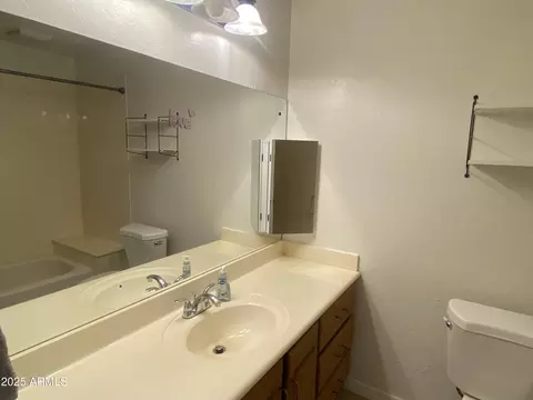 7636 E Coronado Rd, Mesa, AZ 85207 photo 17