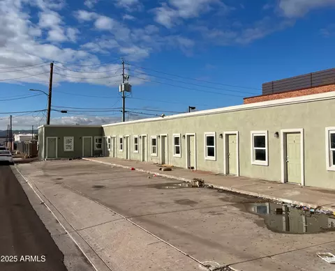 3239 E Van Buren St, Phoenix, AZ 85008