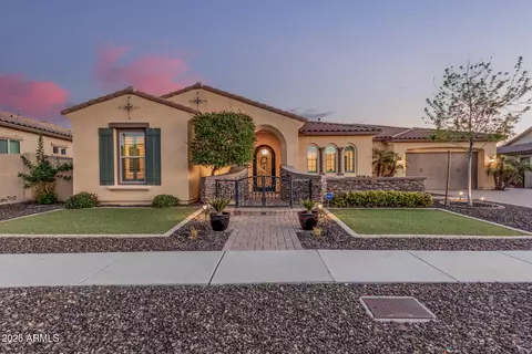 7589 W Firebird Dr, Glendale, AZ 85308