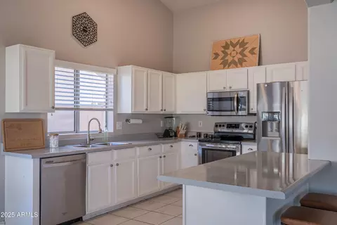 Kitchen - 1550 E Park Ave, Gilbert, AZ 85234 photo 1 of 3