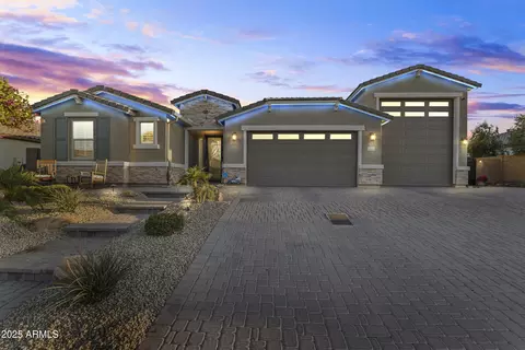 12531 W Tuckey Ln, Glendale, AZ 85307