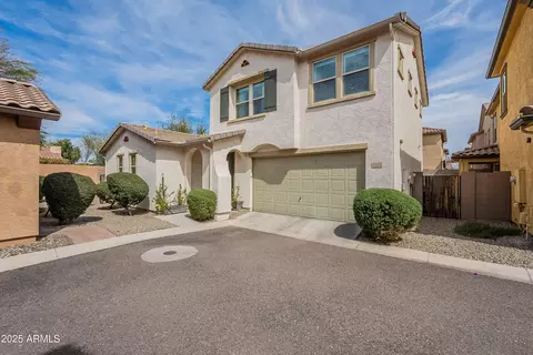 4640 E Tierra Buena Ln, Phoenix, AZ 85032