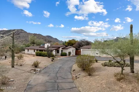 4041 E Mountain View Rd, Phoenix, AZ 85028 photo 2