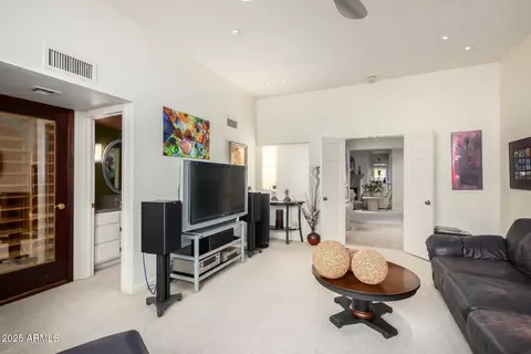 5970 N Echo Canyon Dr, Phoenix, AZ 85018 photo 12