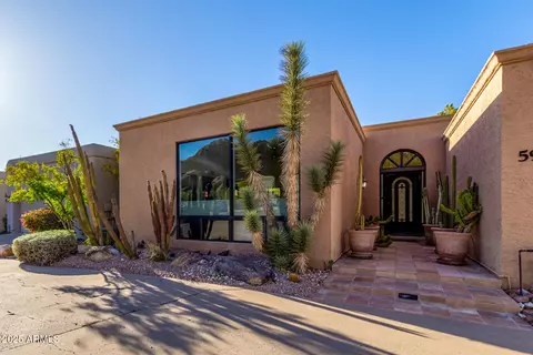 5970 N Echo Canyon Dr, Phoenix, AZ 85018 photo 3