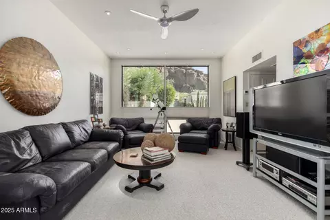 5970 N Echo Canyon Dr, Phoenix, AZ 85018 photo 8