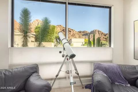 5970 N Echo Canyon Dr, Phoenix, AZ 85018 photo 9