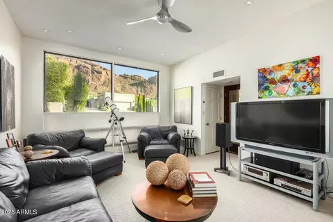 5970 N Echo Canyon Dr, Phoenix, AZ 85018 photo 11