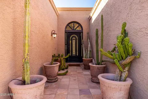 5970 N Echo Canyon Dr, Phoenix, AZ 85018 photo 6