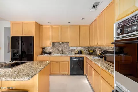 5970 N Echo Canyon Dr, Phoenix, AZ 85018 photo 28