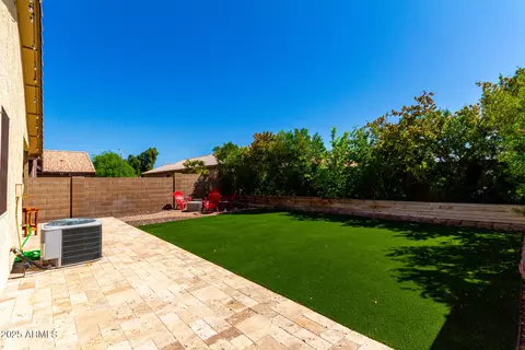 Exterior - 3899 S Chaparral Rd, Apache Junction, AZ 85119 photo 9 of 10