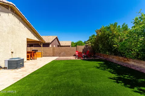 Exterior - 3899 S Chaparral Rd, Apache Junction, AZ 85119 photo 8 of 10