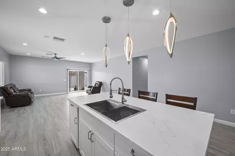 4835 S 35th Dr, Phoenix, AZ 85041 photo 5