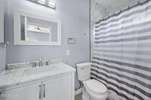 4835 S 35th Dr, Phoenix, AZ 85041 photo 9