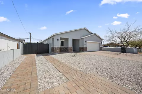 4835 S 35th Dr, Phoenix, AZ 85041 photo 2