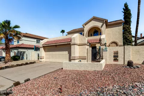 448 E Wescott Dr, Phoenix, AZ 85024