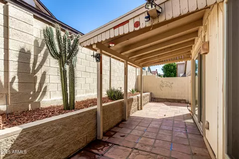 Exterior - 448 E Wescott Dr, Phoenix, AZ 85024 photo 7 of 8