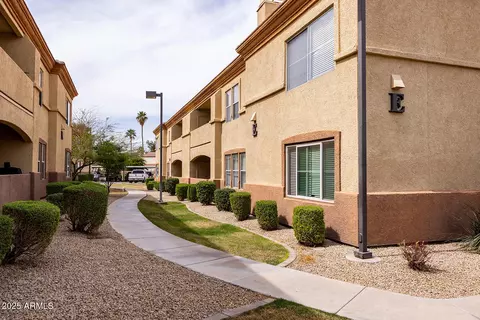 2134 E Broadway Rd #1016, Tempe, AZ 85282 photo 4