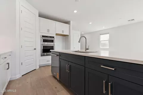Kitchen - 1127 E Mcneil St, Phoenix, AZ 85042 photo 1 of 1