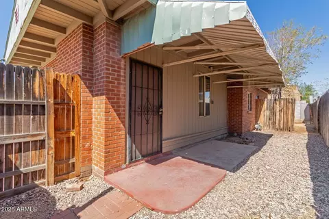 1122 E Cinnabar Ave, Phoenix, AZ 85020 photo 8