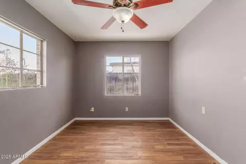 1122 E Cinnabar Ave, Phoenix, AZ 85020 photo 18