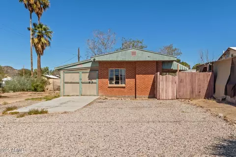 1122 E Cinnabar Ave, Phoenix, AZ 85020