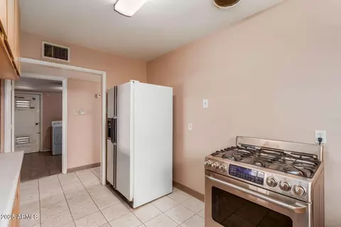 1122 E Cinnabar Ave, Phoenix, AZ 85020 photo 16