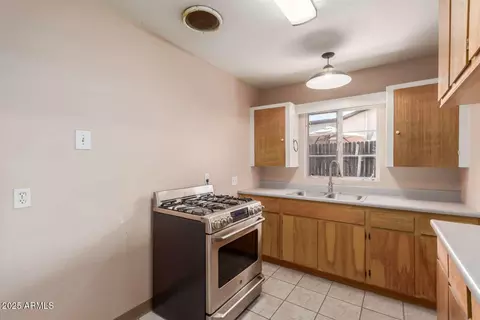 1122 E Cinnabar Ave, Phoenix, AZ 85020 photo 13