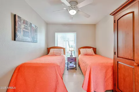 Bedroom - 4708 Euclid Ave, Phoenix, AZ 85044 photo 5 of 7