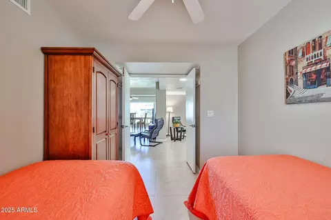 Bedroom - 4708 Euclid Ave, Phoenix, AZ 85044 photo 4 of 7