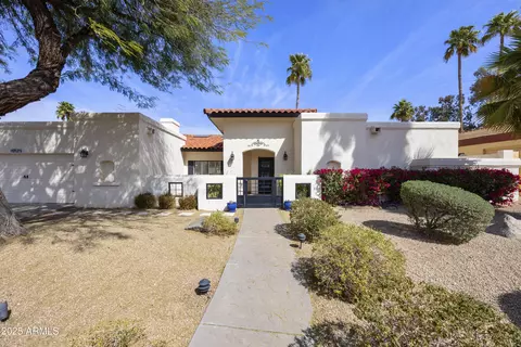 10424 E Cannon Dr, Scottsdale, AZ 85258