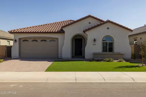 2887 W Chevelon Dr, Queen Creek, AZ 85142