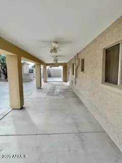 421 E Desert Dr, Phoenix, AZ 85042 photo 14