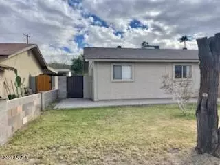 421 E Desert Dr, Phoenix, AZ 85042
