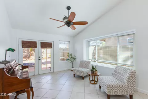 3544 E Tonto Ln, Phoenix, AZ 85050 photo 12