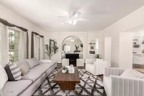 374 E Verde Ln, Phoenix, AZ 85012 photo 10