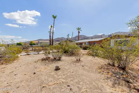 1413 E Dobbins Rd, Phoenix, AZ 85042 photo 2