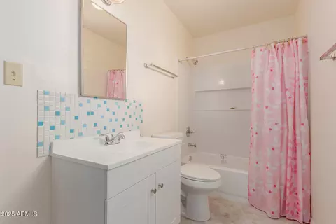 1413 E Dobbins Rd, Phoenix, AZ 85042 photo 16