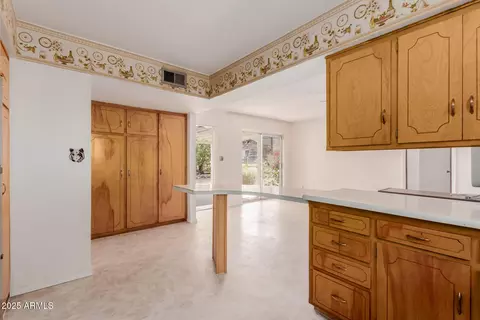 1413 E Dobbins Rd, Phoenix, AZ 85042 photo 12