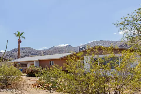 1413 E Dobbins Rd, Phoenix, AZ 85042 photo 3