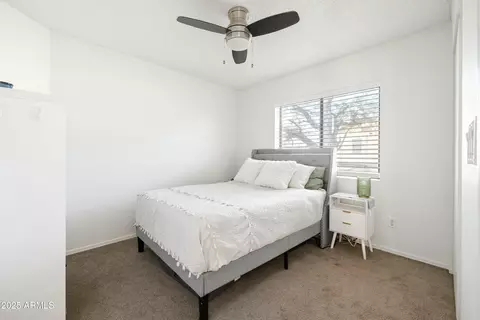 3230 E Topeka Dr, Phoenix, AZ 85050 photo 28