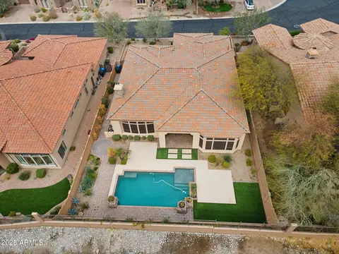 7201 E Sandia Cir, Mesa, AZ 85207