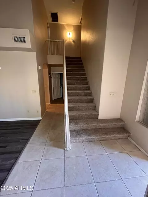 1053 E Sunburst Ln, Tempe, AZ 85284 photo 8
