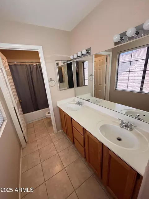 1053 E Sunburst Ln, Tempe, AZ 85284 photo 23