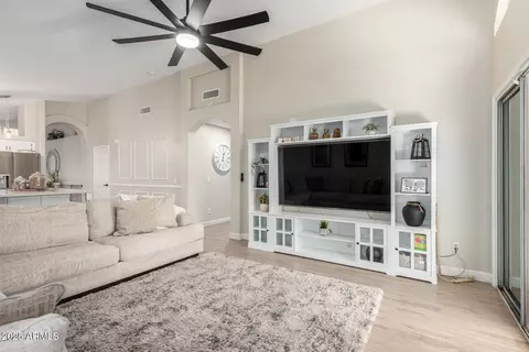 16619 N 4th Ave, Phoenix, AZ 85023 photo 9