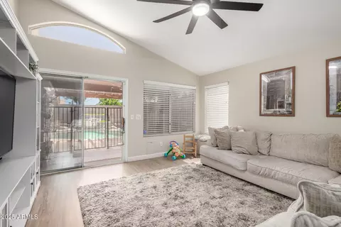 16619 N 4th Ave, Phoenix, AZ 85023 photo 8
