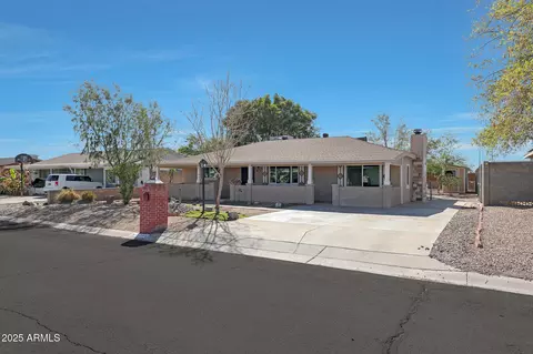 11344 N 113th Dr, Youngtown, AZ 85363